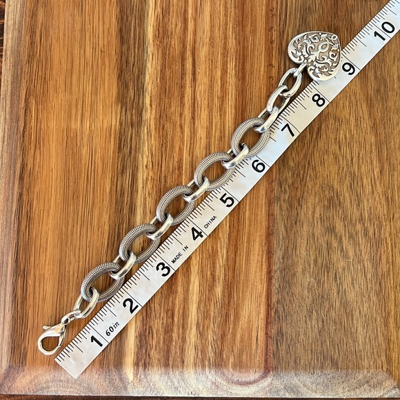 Chunky Silver Tone Heart Charm Bracelet - Picture 3 of 3